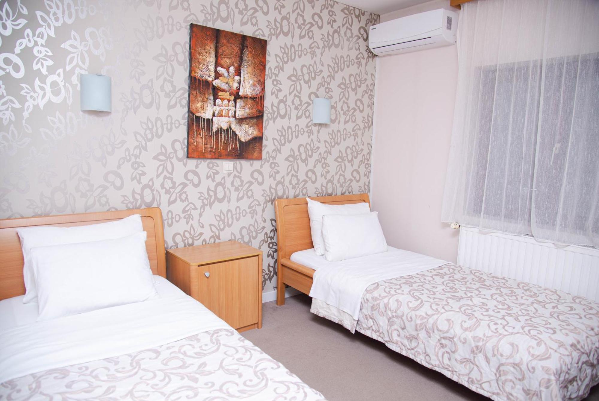 Hotel Dvor Bijelo Polje Eksteriør bilde